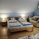 Silye Vendeghaz Guest house *